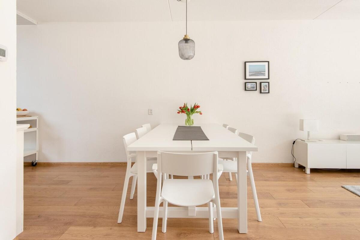 Julianadorp Zuhause Am Meer Fuer 6 Personen Mit 4 Schlafzimmern Exterior foto